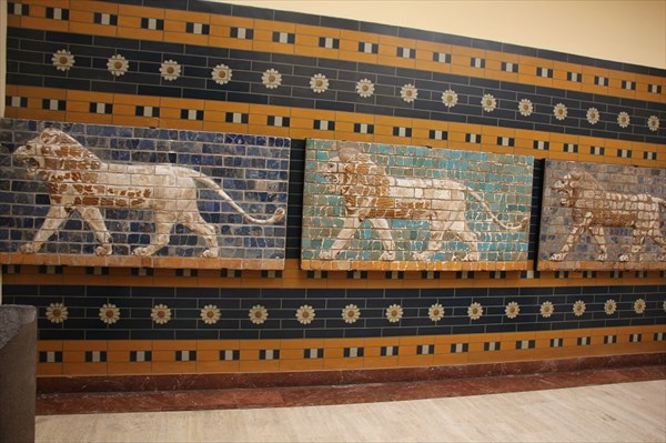 139-Изображения животных на воротах Иштар, Вавилон